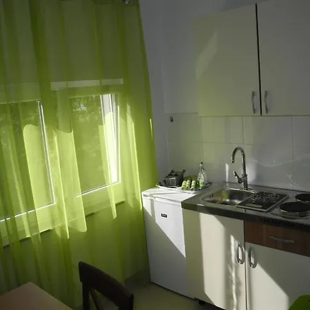Apartman Ferienwohnung Fur 3 Personen Ca 35 Qm In Crikvenica, Kvarner Bucht Und Umgebung - B54867 *